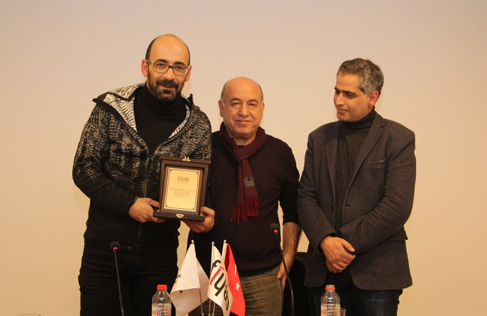 EDHO yo?netmeni Onur Tan, Fiyabın etkinlig?inde Ankara?lı sinemaseverleydi